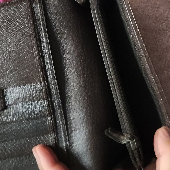 Gucci Wallet - Picture 9 of 15